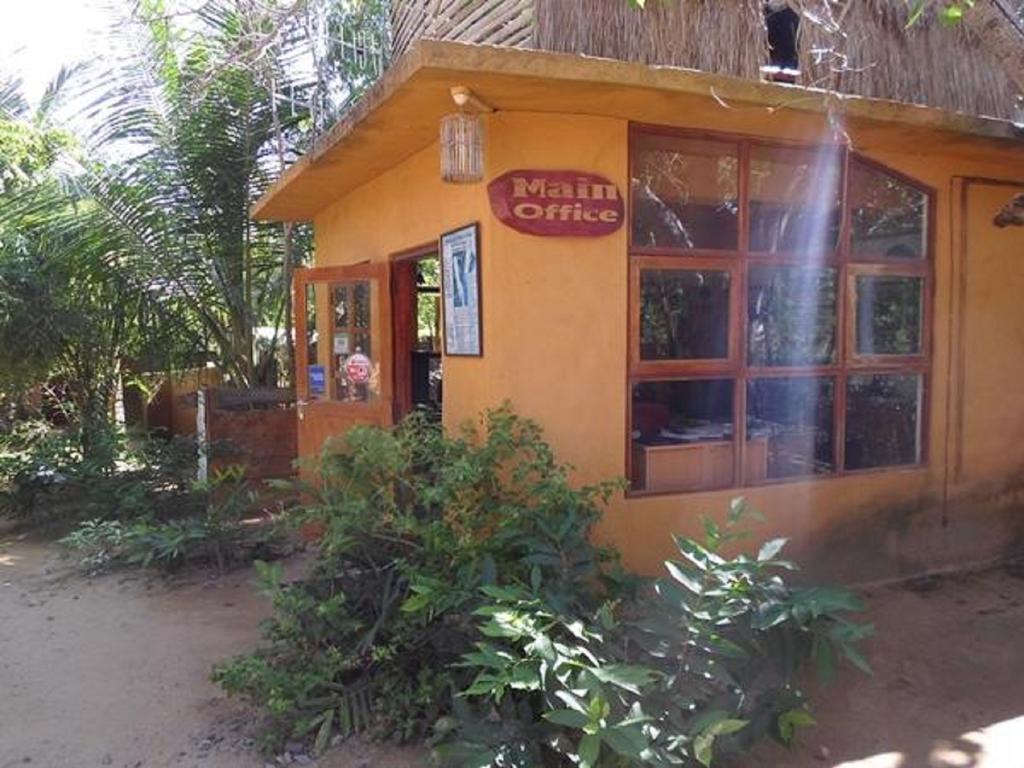 Kirinda Beach Resort, Yala Extérieur photo