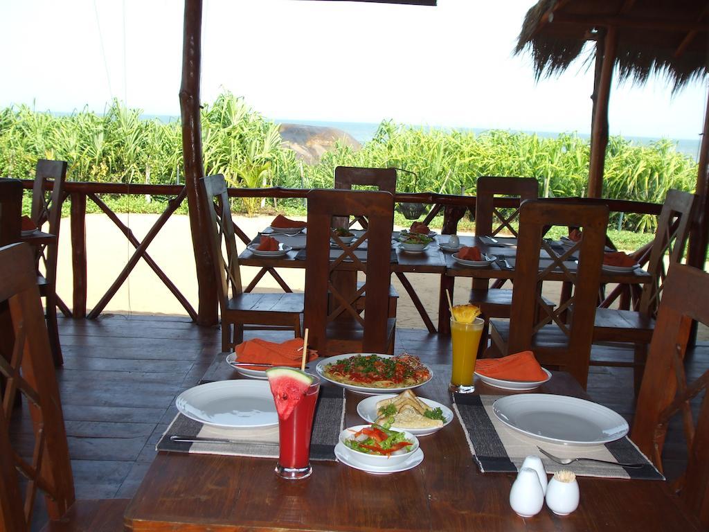Kirinda Beach Resort, Yala Extérieur photo