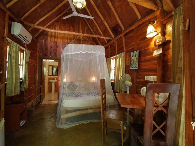 Kirinda Beach Resort, Yala Extérieur photo