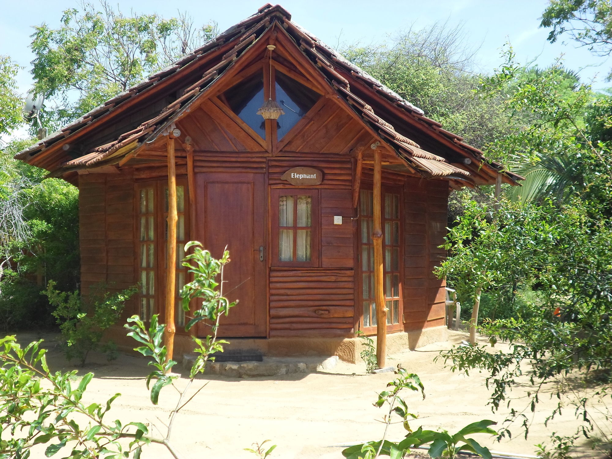 Kirinda Beach Resort, Yala Extérieur photo